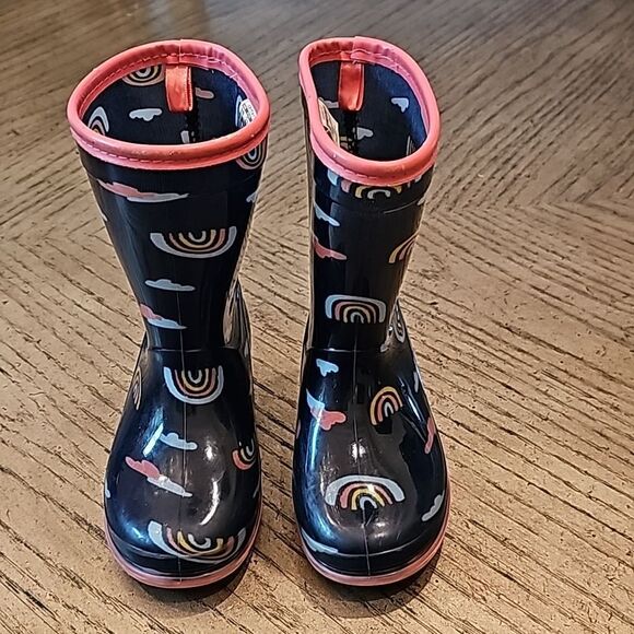 Toddler rain boot rainbow size 9 Carters - Picture 2 of 11